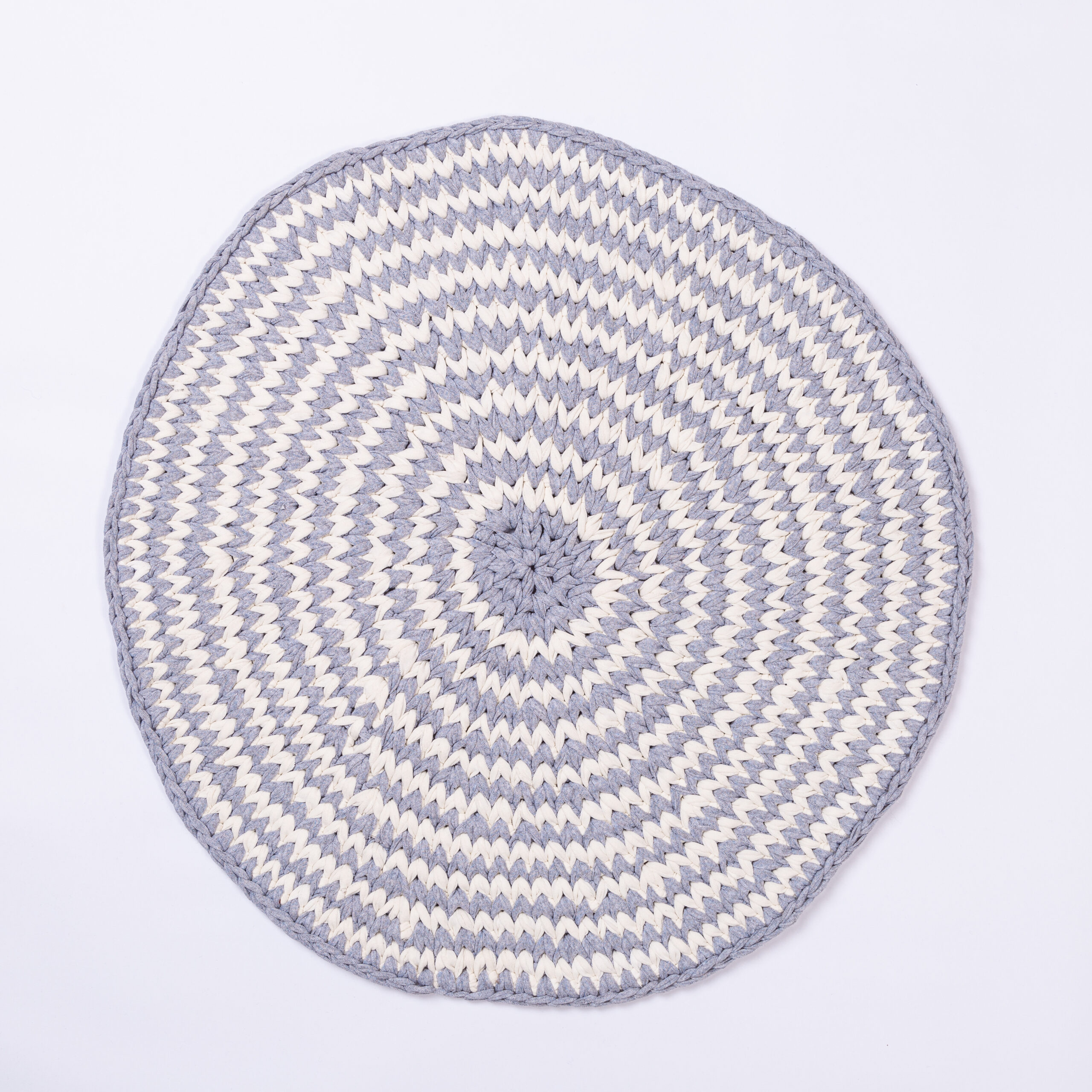 All Around grey + white