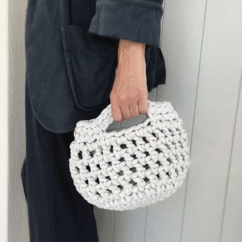 “Nadia is back!” crochet handbag with waterproof pouch melange grey